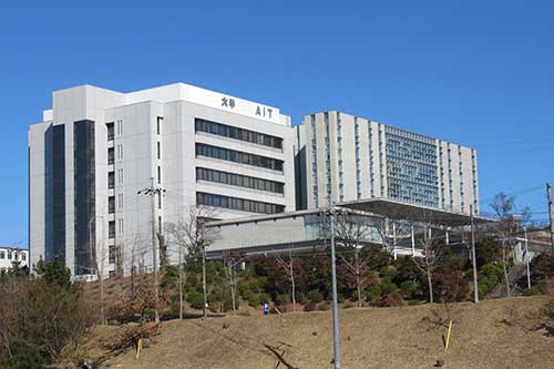 大学の外観